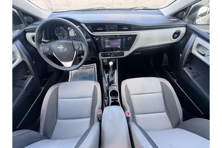 $1000 : 2017 TOYOTA COROLLA image 9