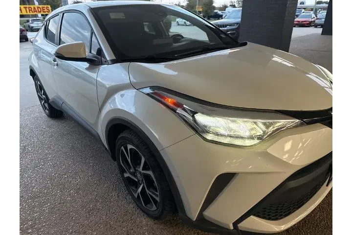 $15771 : Toyota C-HR 2020 LE 4dr Cros image 6