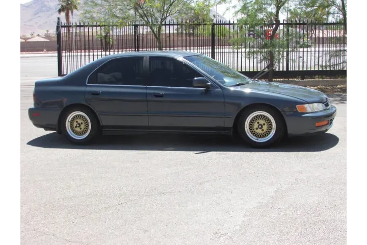 $5495 : 1997 Accord LX image 3