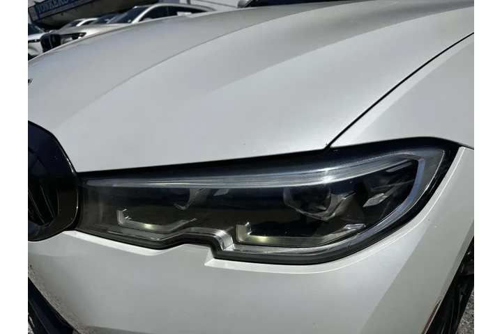 $23985 : BMW 3 Series 2019 AWD 330i x image 6