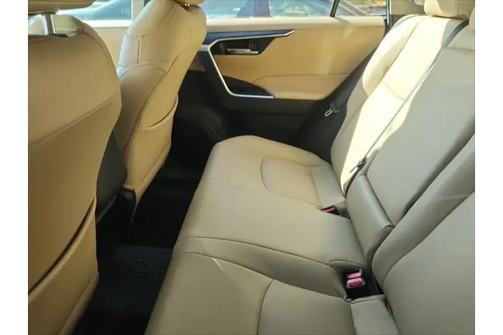 $28765 : Toyota RAV4 Hybrid 2022 AWD image 10