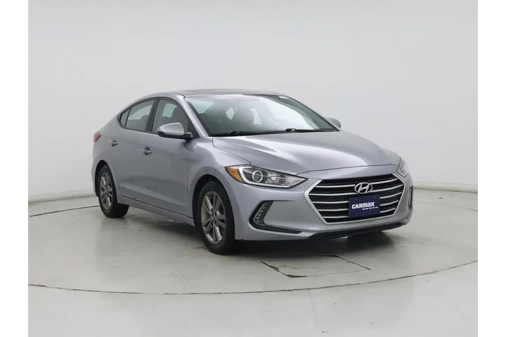 $12998 : Hyundai ELANTRA 2017 Value E image 1