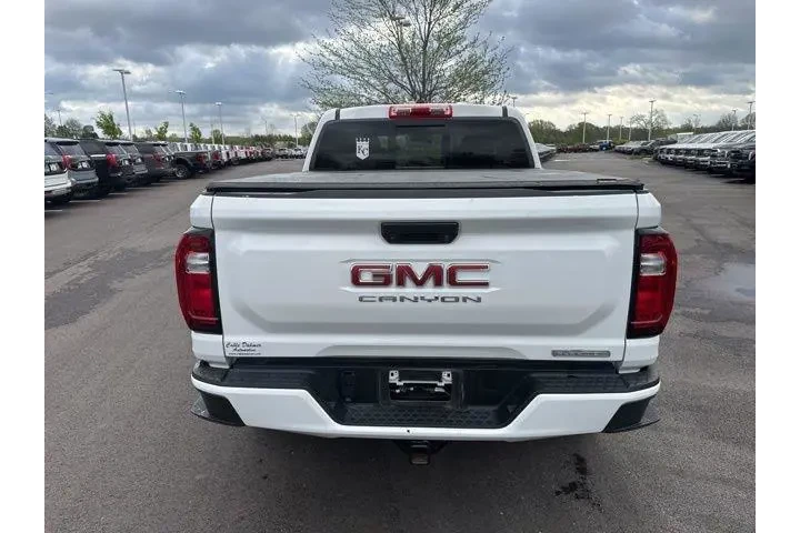 $37000 : GMC Canyon 2023 4x4 Elevatio image 5