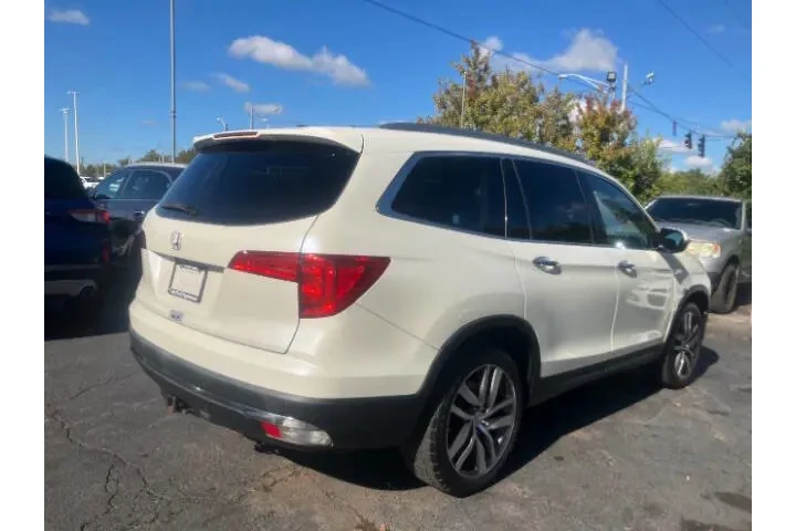 $10990 : 2015 Tucson SE image 7