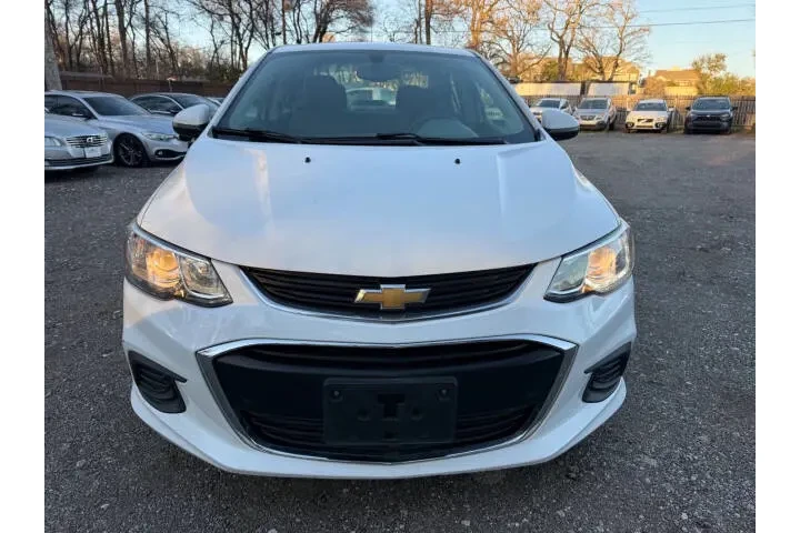 $6995 : 2017 Sonic LT Auto image 2