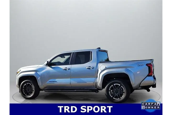$38494 : Toyota Tacoma 2025 4x2 TRD S image 4