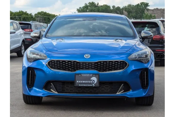 $19475 : 2018 Stinger GT image 4