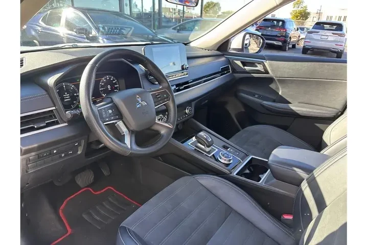 $34478 : Mitsubishi Outlander PHEV 20 image 8