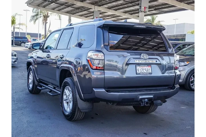 $31222 : Toyota 4Runner 2020 4x2 SR5 image 6