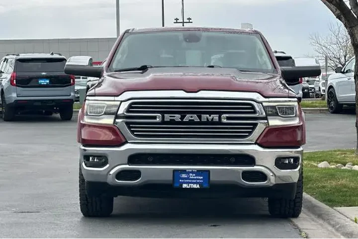 $33995 : Ram 1500 2020 4x4 Laramie 4d image 10