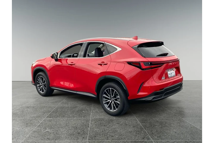 $39023 : Lexus NX 350h 2024 AWD Premi image 3