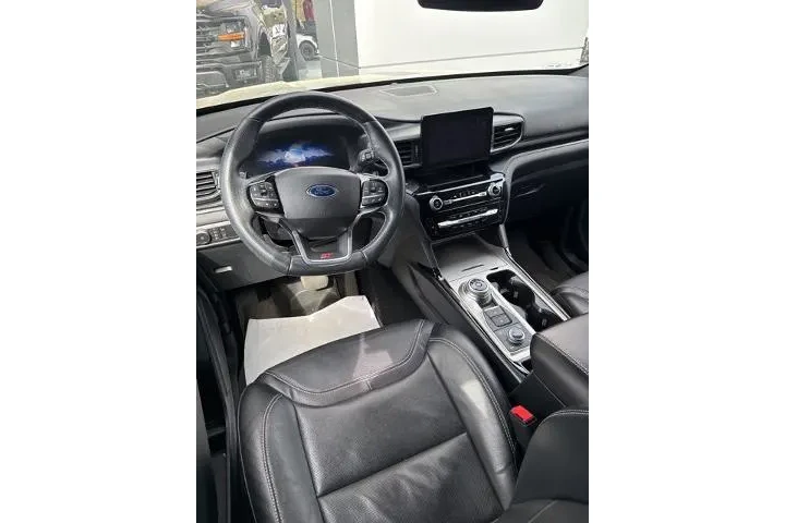 $34325 : Ford Explorer 2021 AWD ST 4d image 8