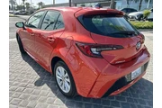 $26995 : Toyota Corolla Hatchback 202 thumbnail