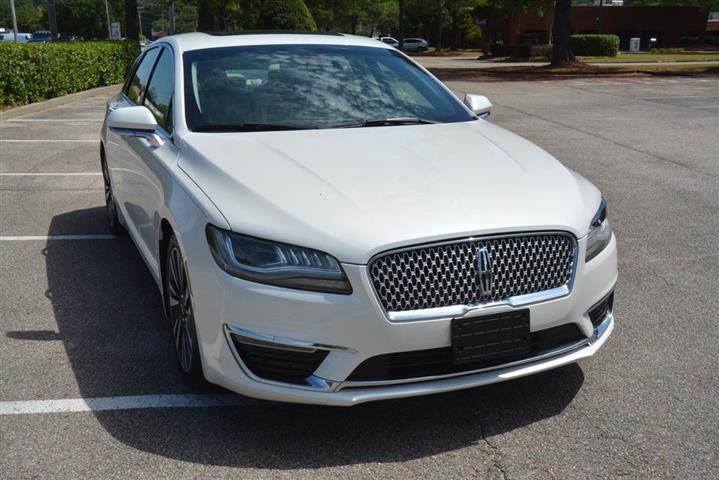 2018 MKZ Reserve image 4