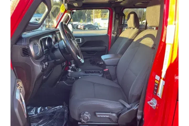 $27908 : Jeep Wrangler Unlimited 2020 image 2