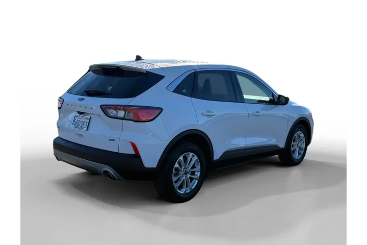 $20723 : Ford Escape Hybrid 2022 SE 4 image 5