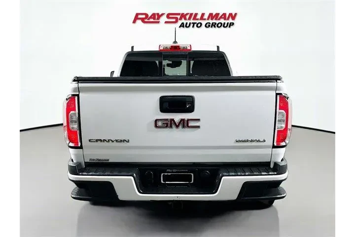 $23975 : GMC Canyon 2017 4x4 Denali 4 image 6