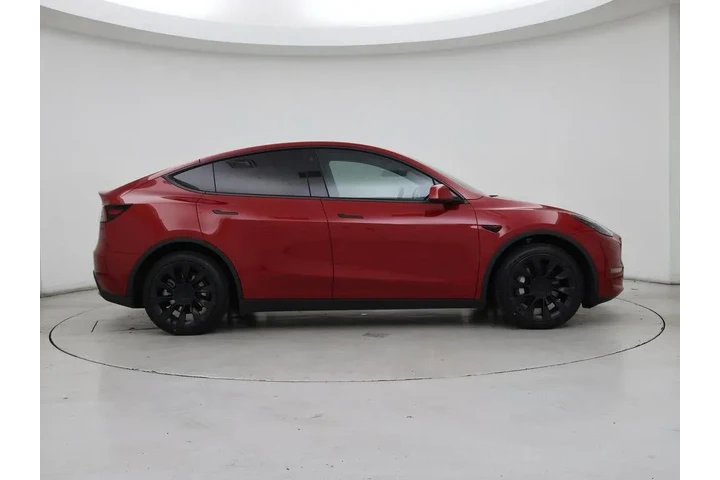 $31998 : Tesla Model Y 2022 AWD Long image 7