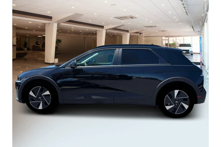 $33888 : Hyundai IONIQ 5 2025 SEL 4dr image 2