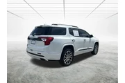 $30498 : GMC Acadia 2023 Denali 4dr S thumbnail