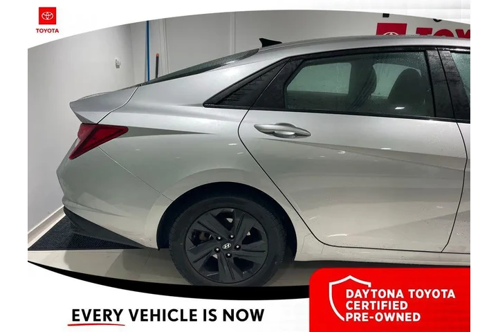 $16000 : Hyundai ELANTRA 2021 SEL 4dr image 9