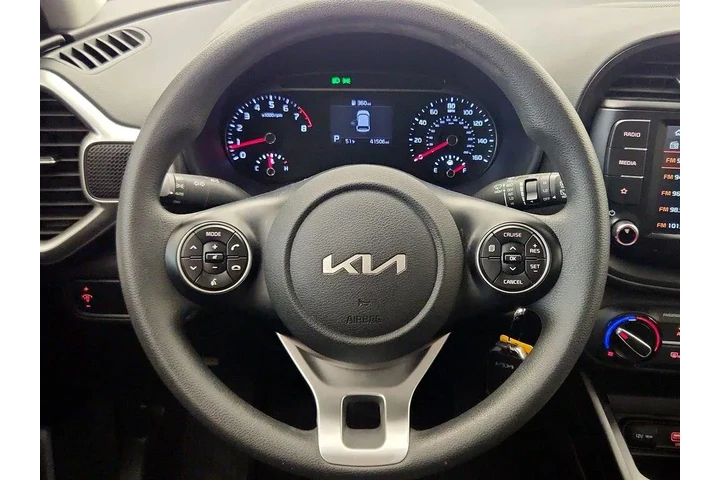 $15998 : Kia Soul 2022 LX 4dr Crossov image 10