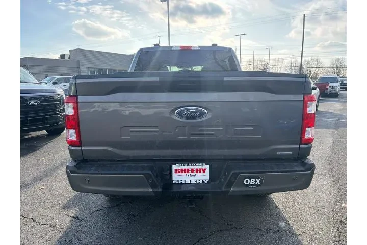 $36775 : Ford F-150 2023 4x4 XLT 4dr image 4