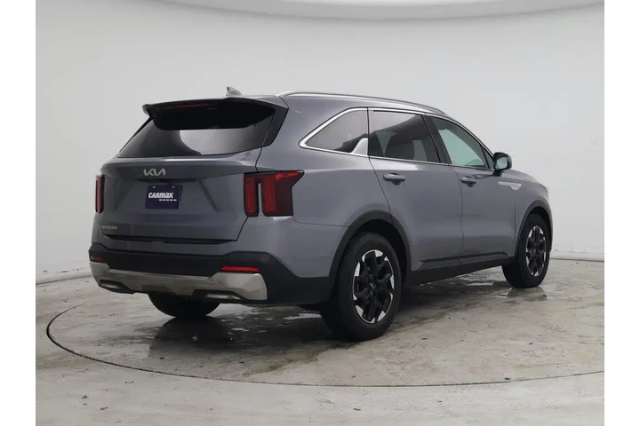 $26998 : Kia Sorento 2024 S 4dr SUV image 8