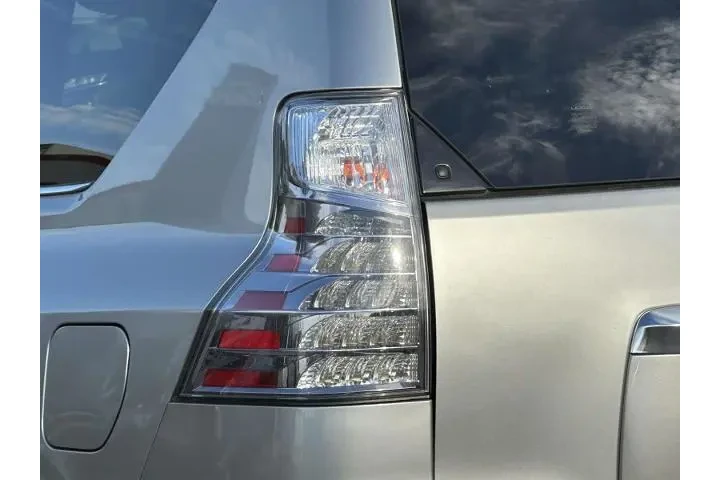 $39890 : Lexus GX 460 2020 AWD 4dr SU image 7