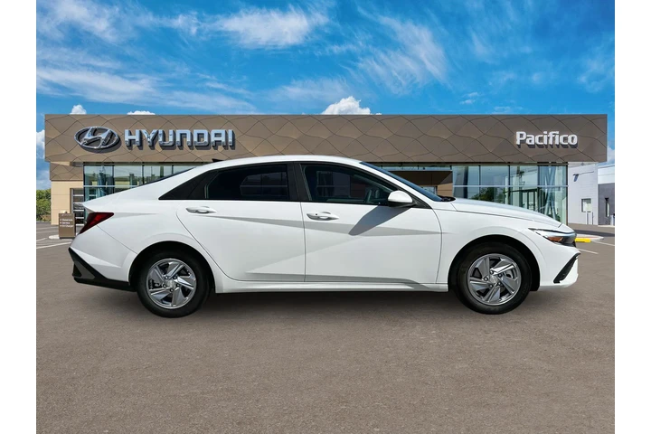 $19749 : Hyundai ELANTRA 2025 SE 4dr image 9