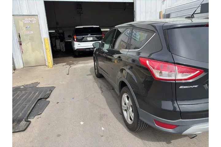 $9992 : Ford Escape 2013 SE 4dr SUV image 4