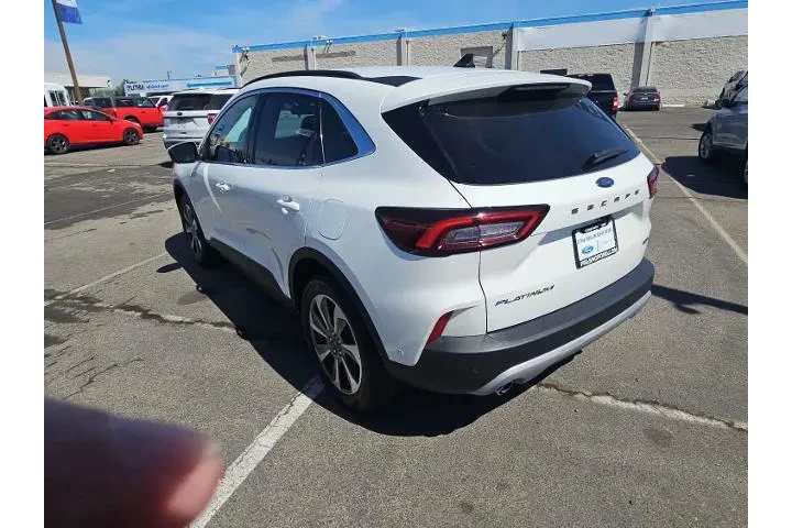 $28000 : Ford Escape Hybrid 2024 AWD image 6