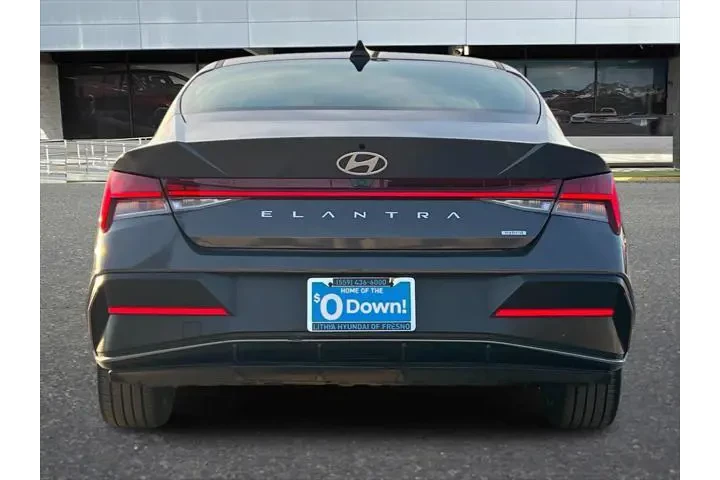 $23999 : Hyundai ELANTRA Hybrid 2025 image 8