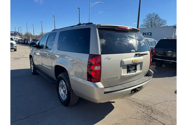 $8980 : 2013 Suburban 4WD 4dr 1500 LS image 4
