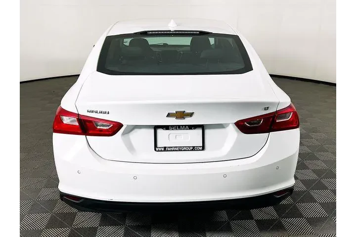$19775 : Chevrolet Malibu 2024 LT 4dr image 6