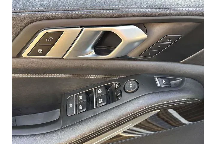 $35500 : BMW X5 2023 AWD xDrive45e 4d image 10