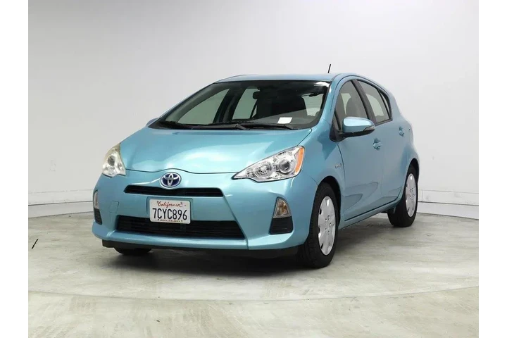 $17998 : Toyota Prius c 2014 One 4dr image 4