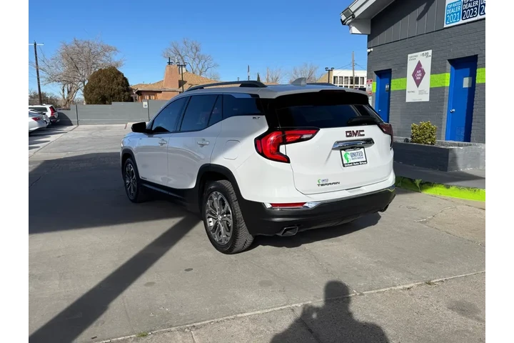 2019 GMC Terrain SLT image 7