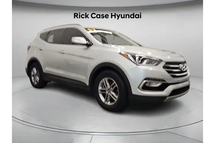 $12692 : Hyundai SANTA FE Sport 2017 image 8