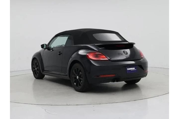$27998 : Volkswagen Beetle Convertibl image 2