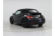 $27998 : Volkswagen Beetle Convertibl thumbnail