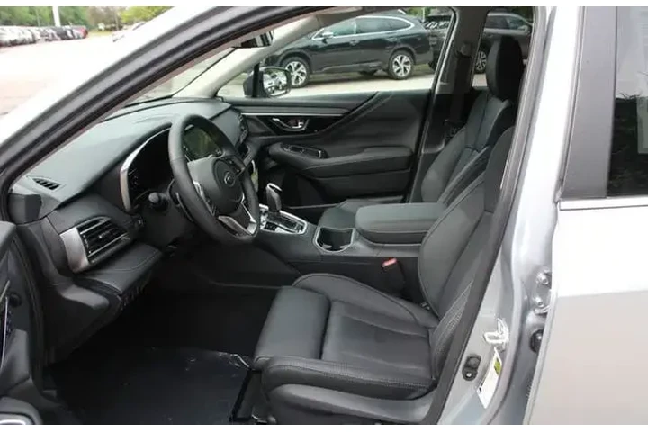$37581 : Subaru Outback 2025 AWD Limi image 8