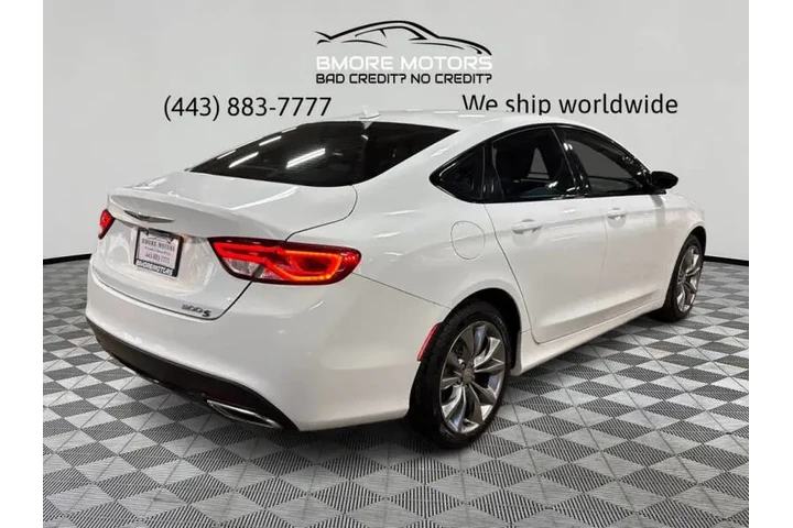 $8499 : 2015 200 S image 6