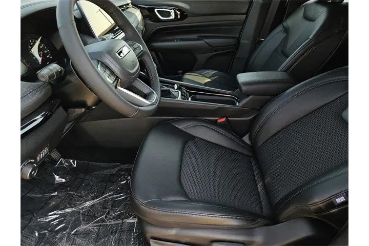 $32815 : Jeep Compass 2026 4x4 Latitu image 9