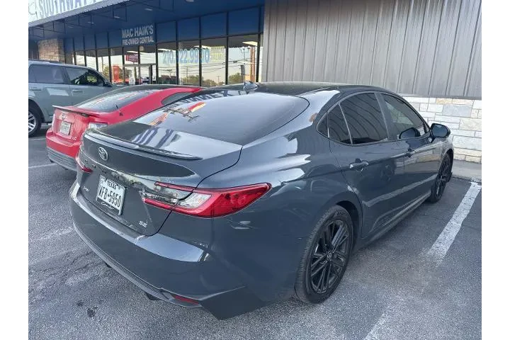 $30998 : Toyota Camry 2025 LE 4dr Sed image 4