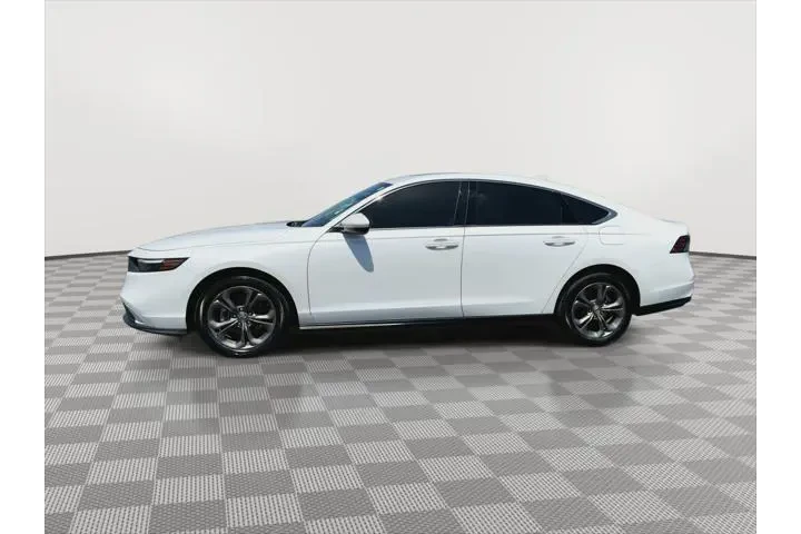 $27500 : Honda Accord 2024 EX 4dr Sed image 5
