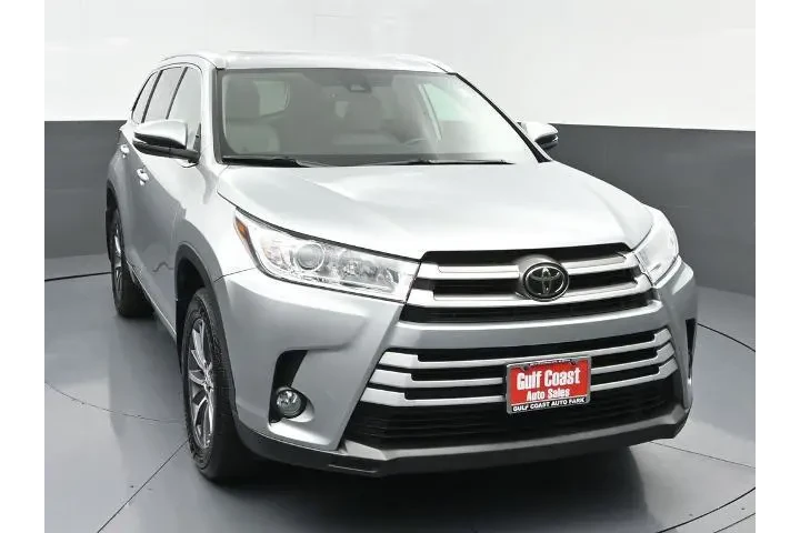 $22991 : Toyota Highlander 2018 SE 4d image 3
