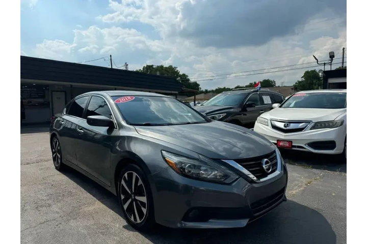 $12995 : 2018 Altima 2.5 SR image 5