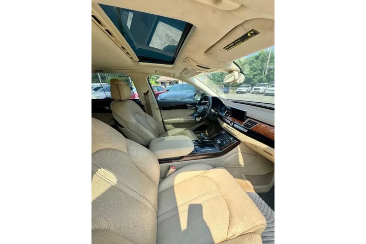 $10900 : 2013 A8 L 4.0T quattro image 10