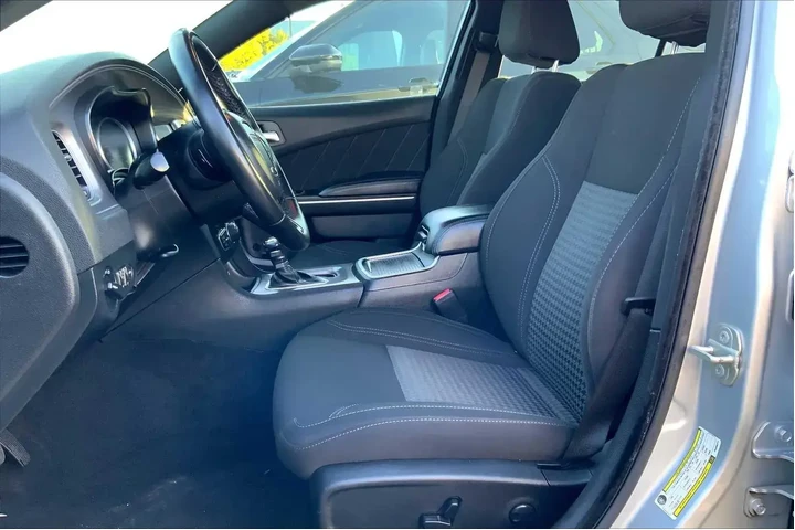 $19298 : Dodge Charger 2023 SXT 4dr S image 7